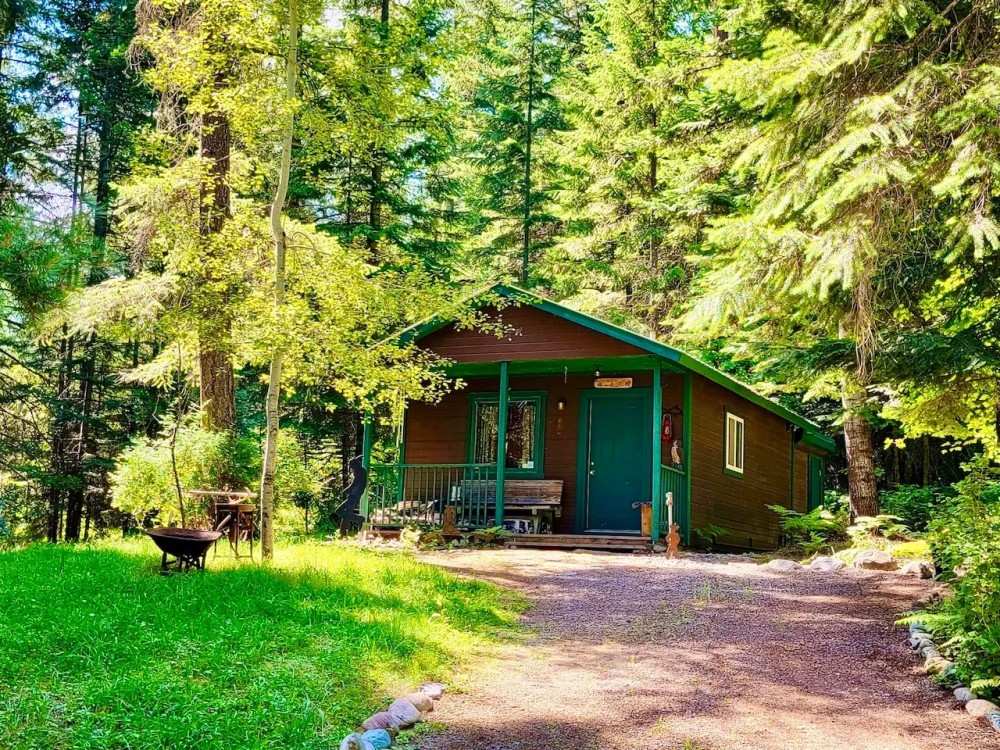Whitepine Creek Off-Grid Escape featured image
