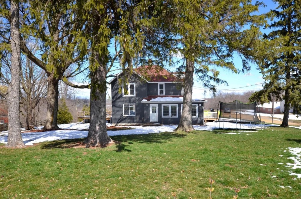 7 Acre Country Home in Viroqua Wisconsin for Sale featured image