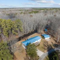 .95 acre Waterfront Home For Sale in Chowan County NC images 2