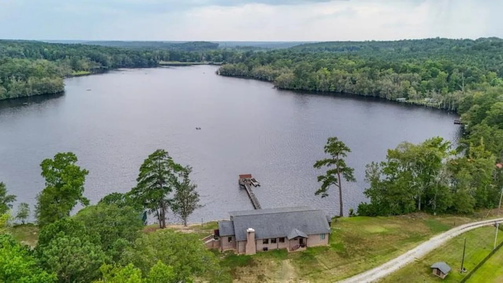 273.439 acres of Residential and Recreational Land For Sale in Richmond County NC featured image