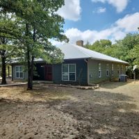 CUSTOM HOME ON 2 ACRES WOODED WILDLIFE FINLEY OK