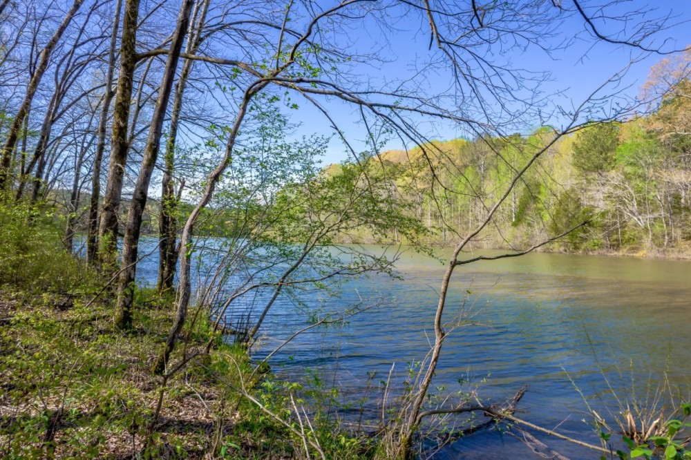 Elliott Reservoir 207 - Acres featured image
