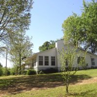 NEWLY RENOVATED Country Gem in Antlers Pushmataha County OK 5 AC images 4