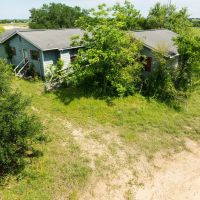 1432 S Knezek in Flatonia images 5