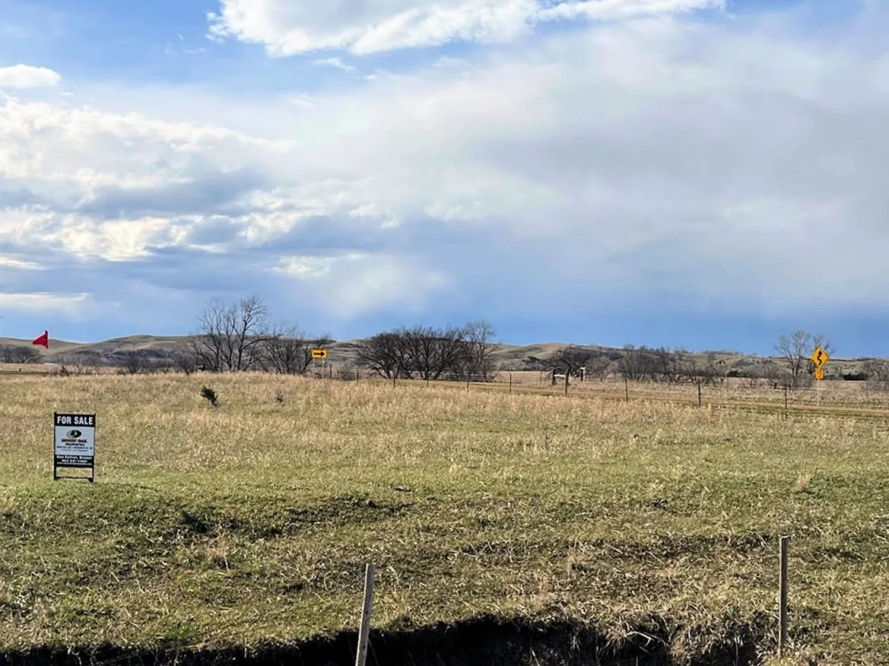 10.16 Acres - Bon Homme County South Dakota featured image