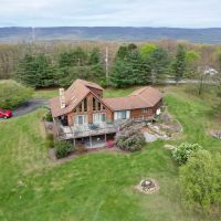 CEDAR CHALET - RAYSTOWN LAKE HUNTINGDON COUNTY - 15 - ACRES images 3