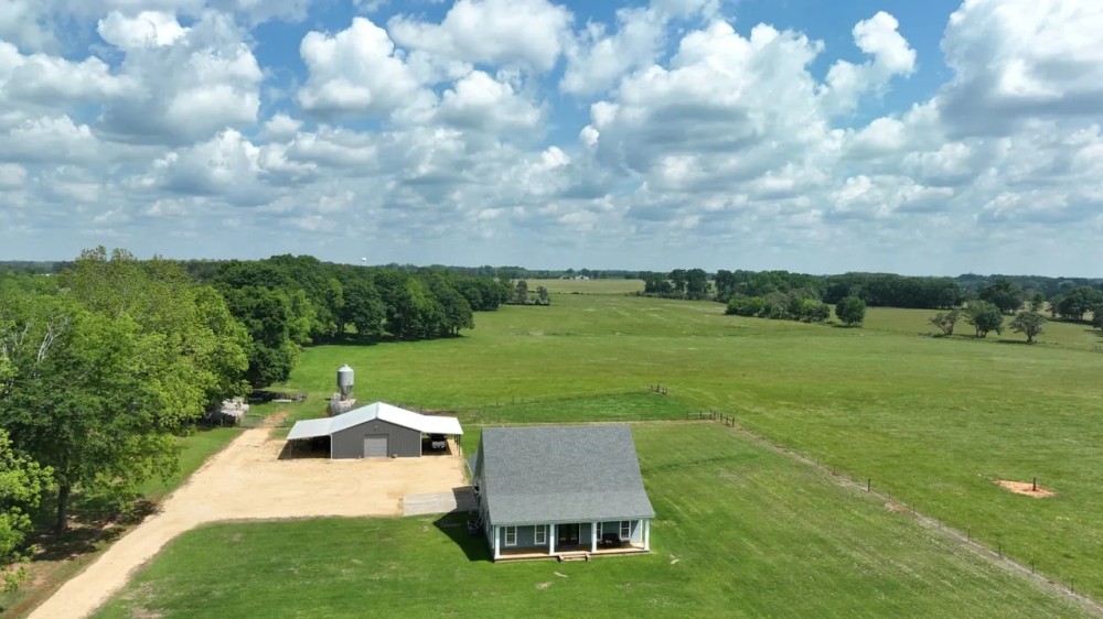 Rolling Meadows Scenic Pastures on 61 Acres in Greenville AL featured image