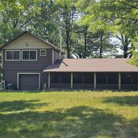 Unique Country Home Acreage Bunkhouse in Henry County images 3