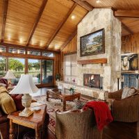 2430 Guenther Rd. in La Grange images 5