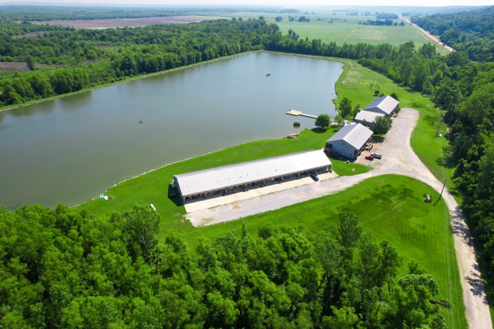 One Equity Share with 1000sqft condo unit at Willow Break in Warren County MS featured image