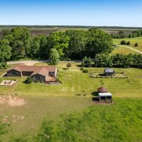 Country Living on this Marquette County WI 3 Bedroom 2 Bath Ranch images 3
