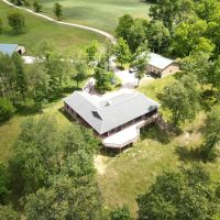 2725 E 500 S Hamilton IN 3672 Sq ft 3 bed 2.5 bath 2 Pole Buildings 14 acres Home for Sale images 2