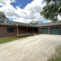 2725 E 500 S Hamilton IN 3672 Sq ft 3 bed 2.5 bath 2 Pole Buildings 14 acres Home for Sale images 4