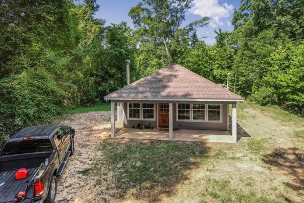 Brand New Construction Tiny Home 20 Acres Adams County featured image
