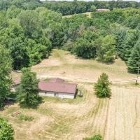 3993 Brighton Bunker Hill Rd Brighton IL images 3