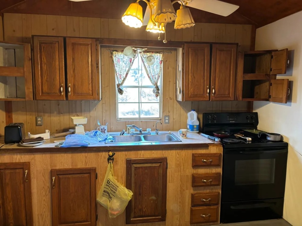 9 - Acres Rosebud Tiny Home featured image