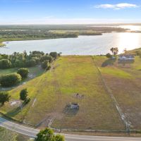 Ultimate Outdoor Hideaway images 3