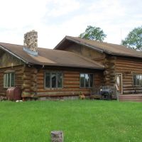 Log Cabin Home in Baraga County 50147575