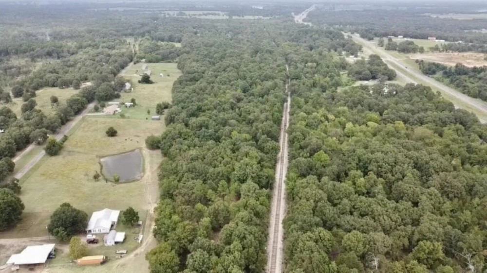 000 County Road 35980 Powderly TX 75473 featured image
