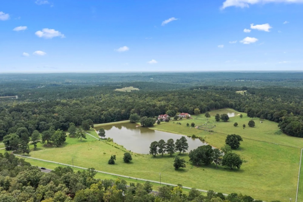 603 Pea Ridge Eatonton GA - former Tex McIver Estate featured image