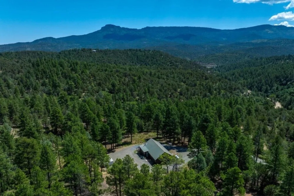 23 Santa Fe Trail Ranch w 1 200 sq ft home featured image