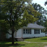 43 Acres Paved Road Frontage 2 Bed 2 Bath 2 Ponds Howell County images 3