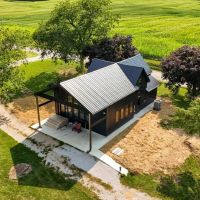 Remarkable Remodeled Country Home on 11 Acres - Miami County Indiana images 3