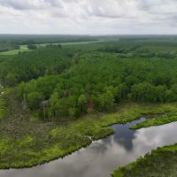 1.87 acres of Unrestricted Residential Waterfront Land For Sale in Beaufort County NC images 2