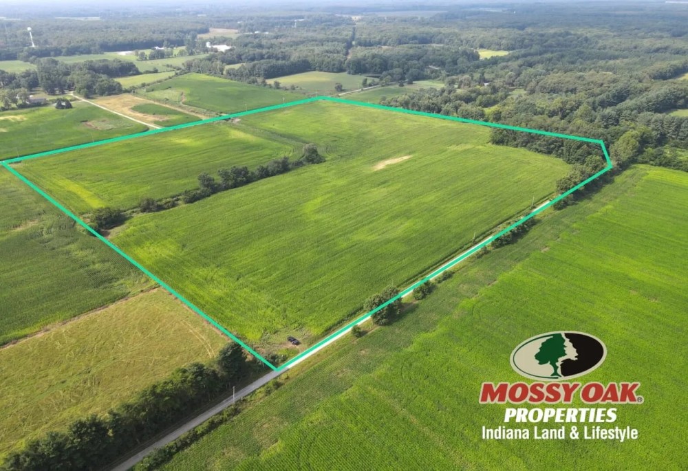 40 - acres Plymouth IN Marshall County Tillable Potential building sites Land For Sale featured image