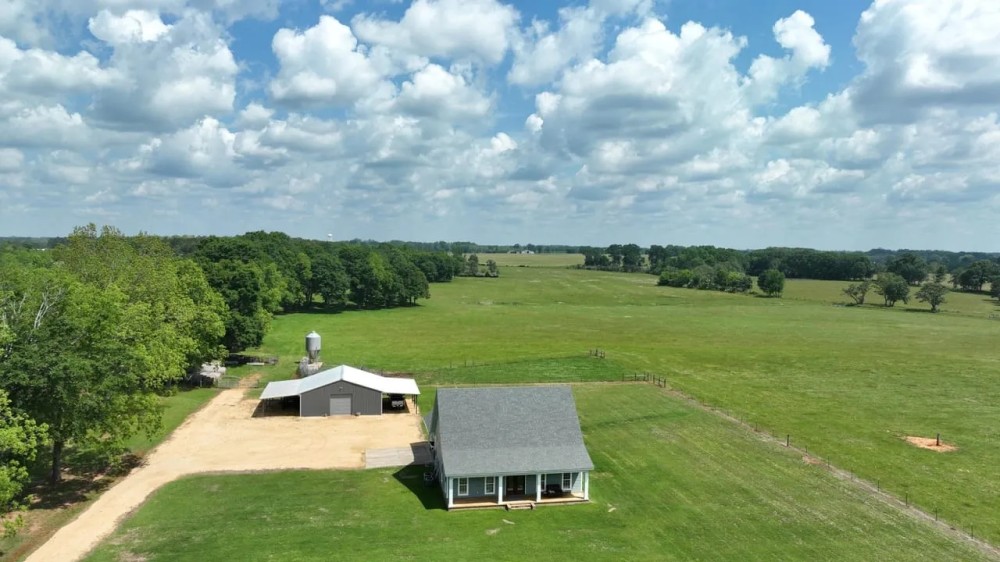 Rolling Meadows Scenic Pastures on 61 Acres in Greenville AL featured image