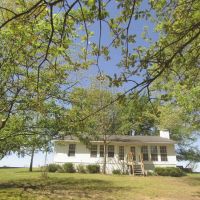 NEWLY RENOVATED Country Gem in Antlers Choctaw County OK 5 AC images 2