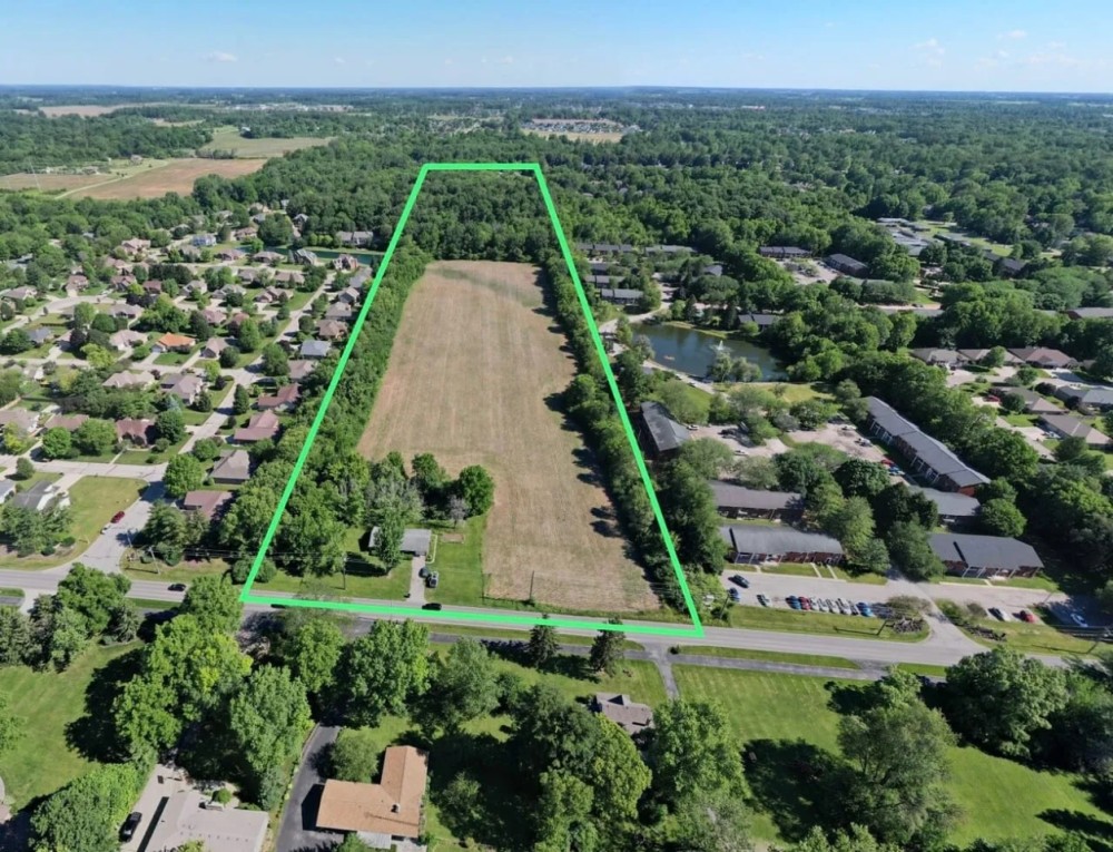 Ranch Home with 21.55 Acres on W River Road Yorktown IN featured image