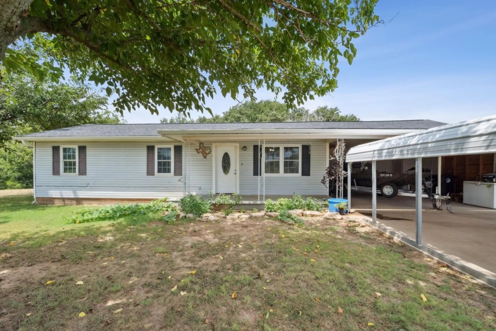22715 FM 2156 De Leon Texas 76444 featured image
