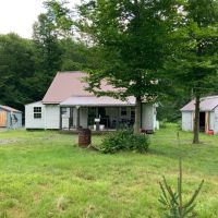 8 acre Off-Grid Cabin in the Woods Amboy NY