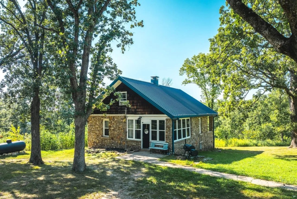 Gray s Country Cottage featured image