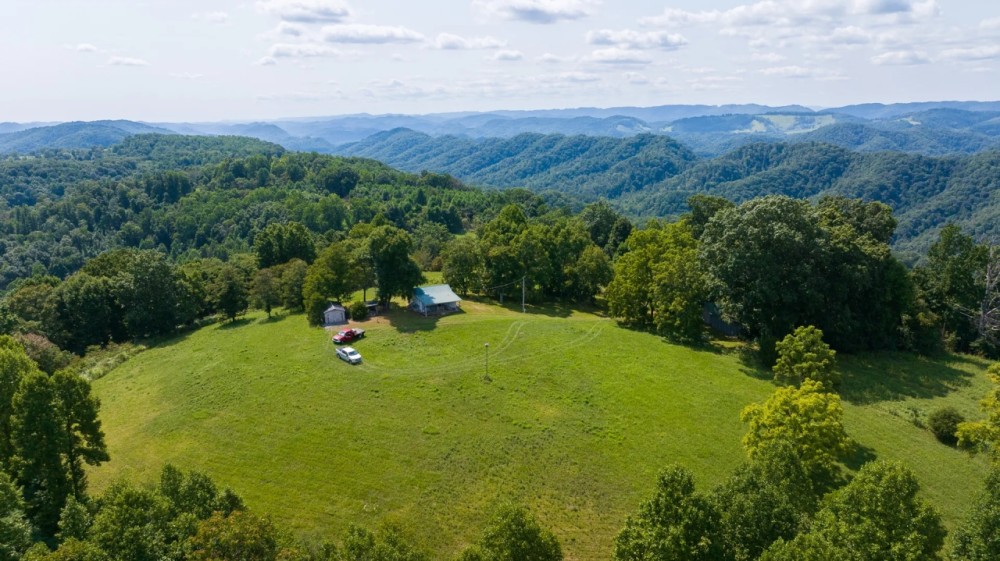 New PropeEast Tennessee Hunting Property for Sale- 687 Big Springs Road Eidson TN 37731rty featured image
