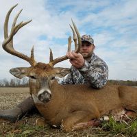 2,000 acre Hunt Club in Kosciusko, Miami, Fulton, counties in Indiana .
