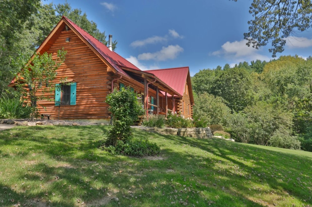 Log Style Home with Acreage for Sale in Southwest Wisconsin featured image