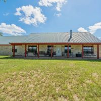 Cattle and Hunting Ranch images 3