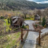 Eightmile Creek Estate images 5