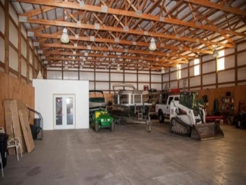 Luxury Log Home Recreational Land For Sale in Fontanelle NE Hunting