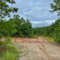34 Acres T-28 Eliot images 3