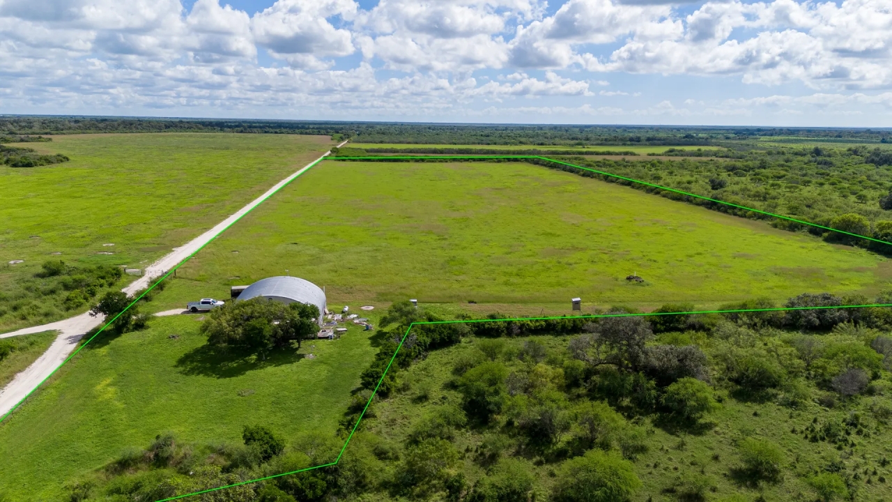 20 acres in 200 Cliff Rd. Woodsboro TX 78393 Hunting Land for Sale