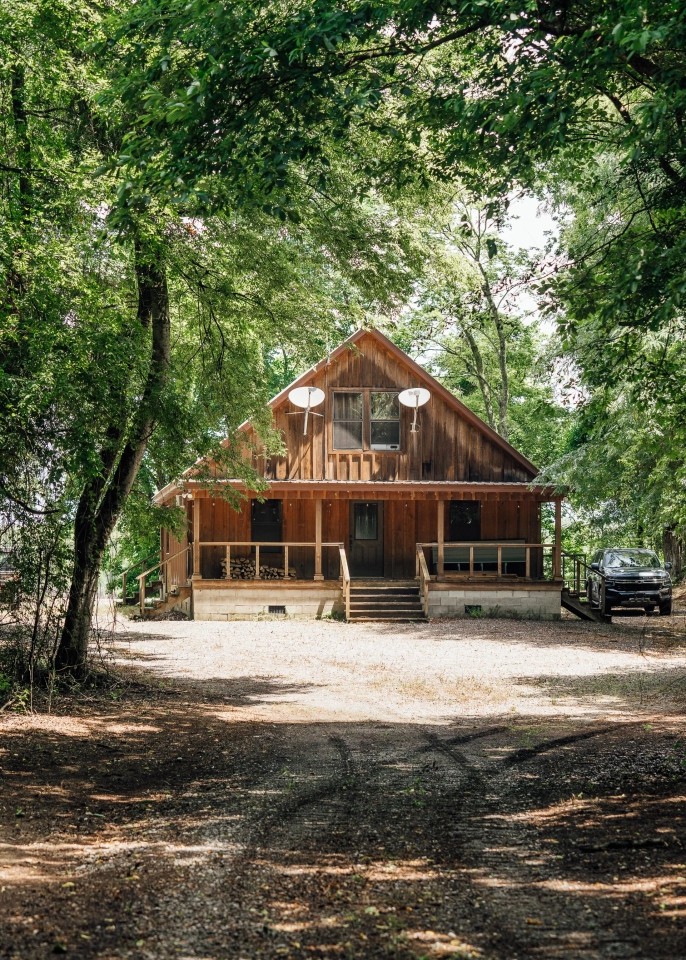 TWO Equity Shares and ONE Cabin at Hardin Point Hunting Club in Lee County Arkansas featured image