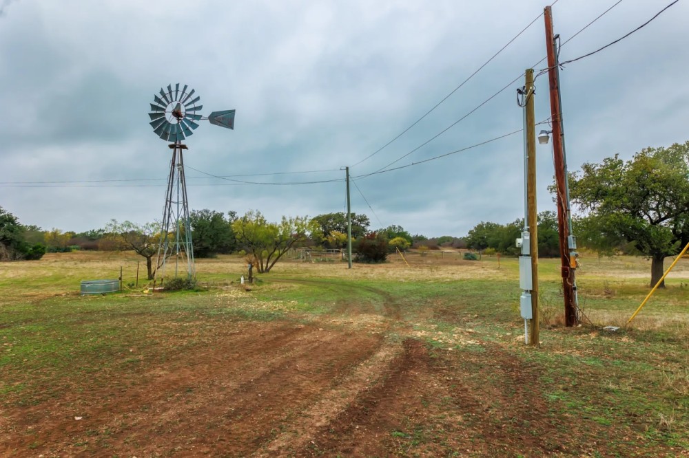 Hill Top Ranch featured image
