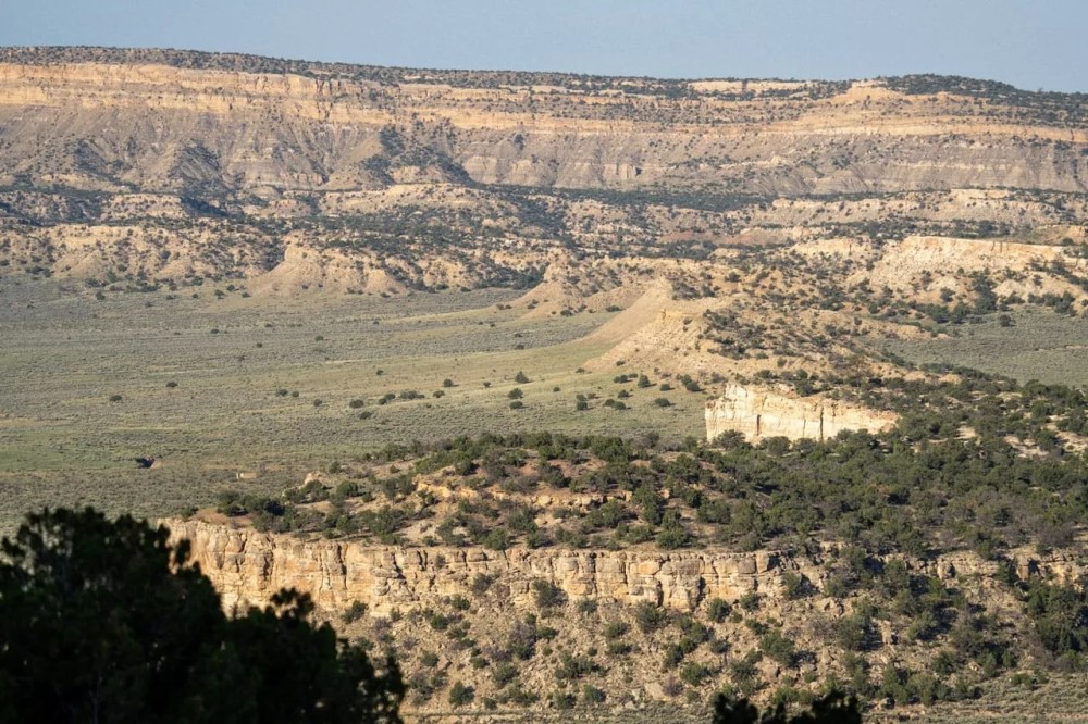 La Ventana Mesa Land Ranch featured image
