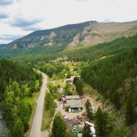 Mountainous Monarch Retreat