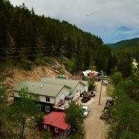 Mountainous Monarch Retreat images 3