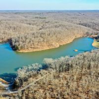 402-Acre Lakefront Home in Salem MO for Sale images 4