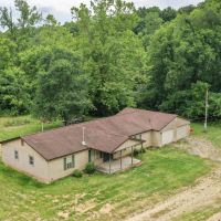 3993 Brighton Bunker Hill Rd Brighton IL images 2
